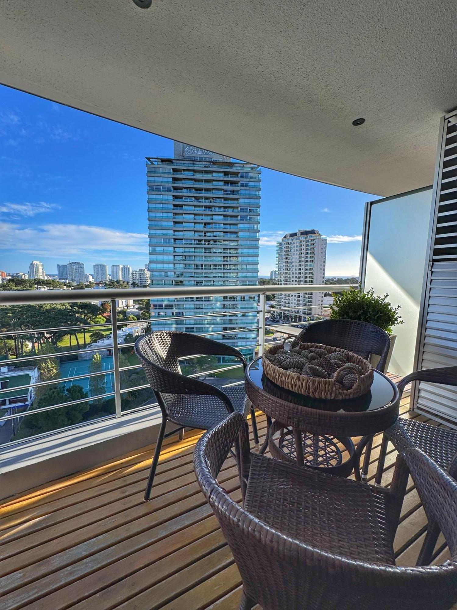 Apartamentos Torre Tressesenta ปุนตา เดล เอสเต ห้อง รูปภาพ