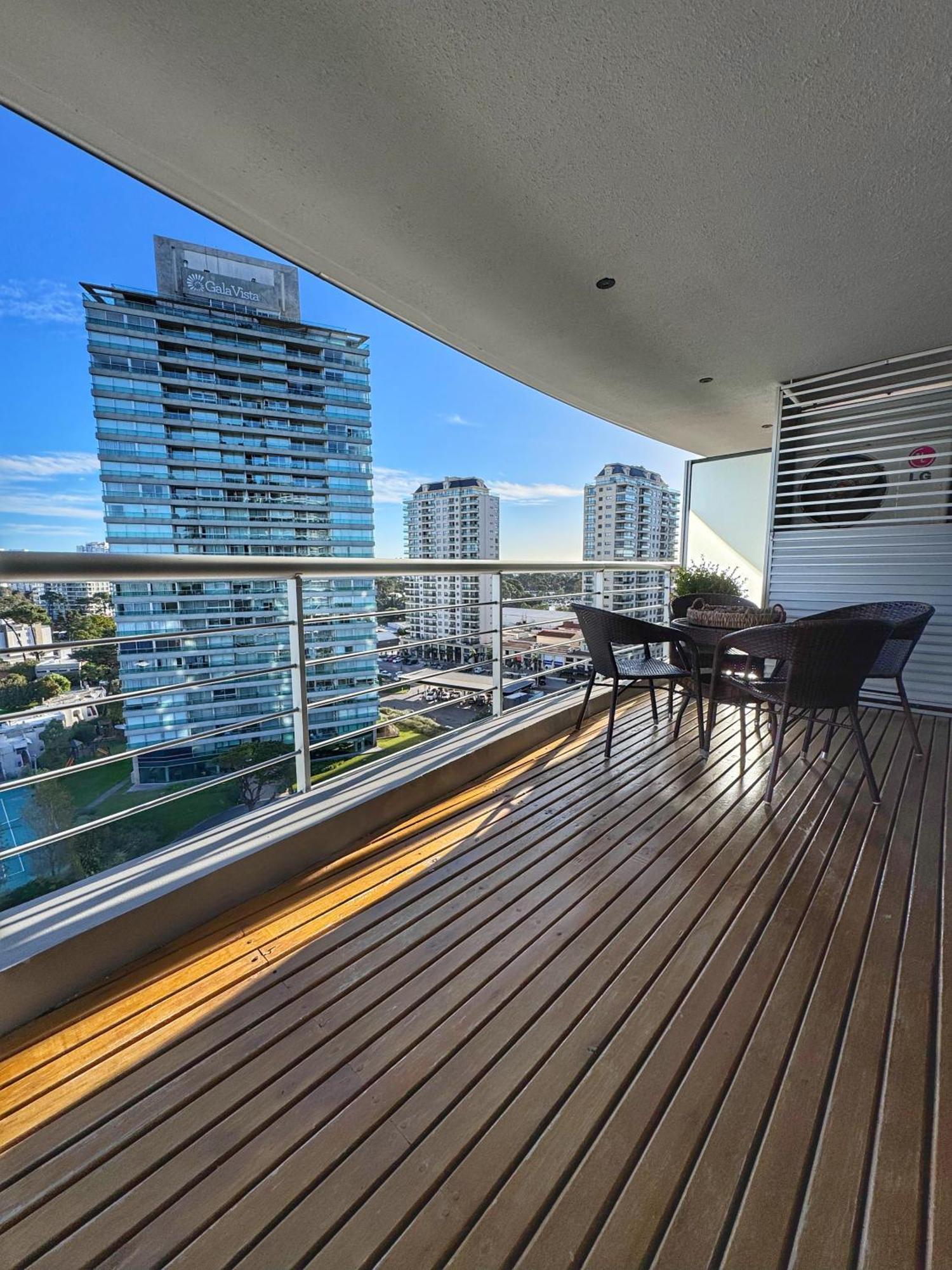 Apartamentos Torre Tressesenta ปุนตา เดล เอสเต ห้อง รูปภาพ