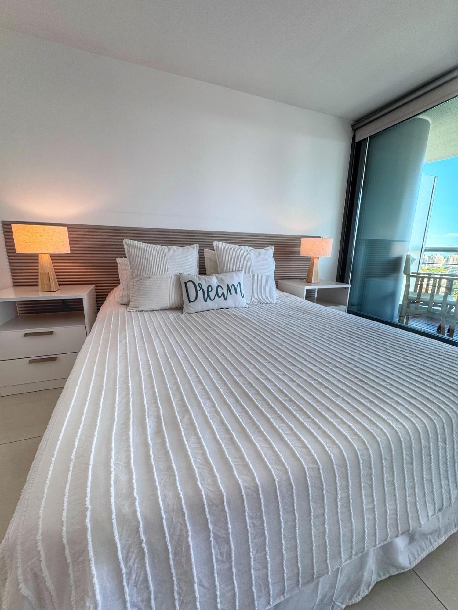 Apartamentos Torre Tressesenta ปุนตา เดล เอสเต ห้อง รูปภาพ